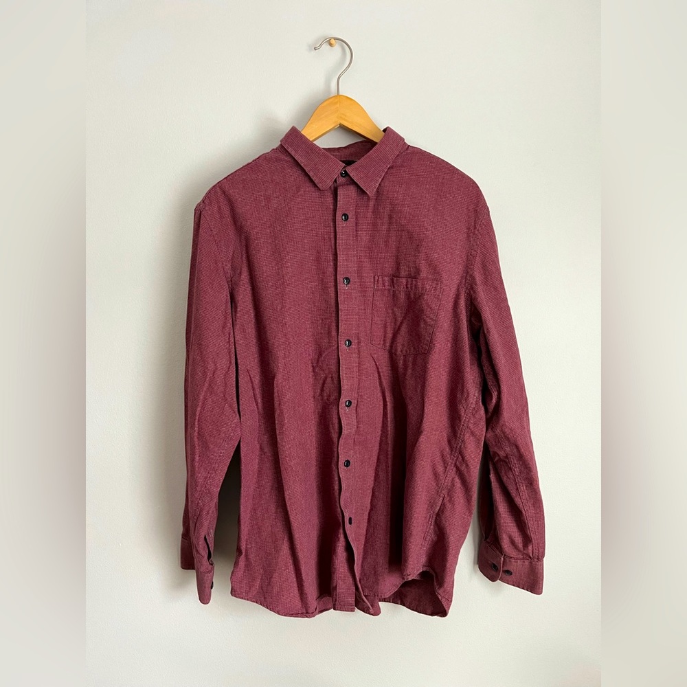 Large Banana Republic used once button up shirt